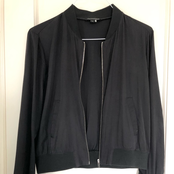 Women’s black thin bomber jacket - Picture 2 of 2